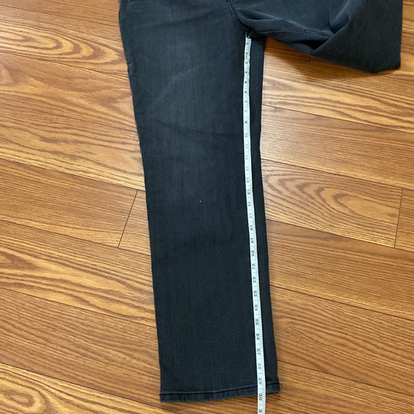 Gloria Vanderbilt woman’s Amanda classic high rise tapered jeans gray pants 12 - Picture 13 of 15